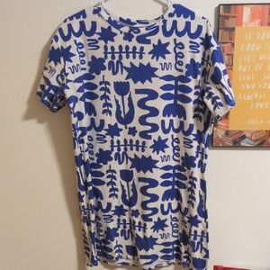 Nooworks Dutch Garden Tee dress Size L P2P: 22 In Shoul2hem: 32